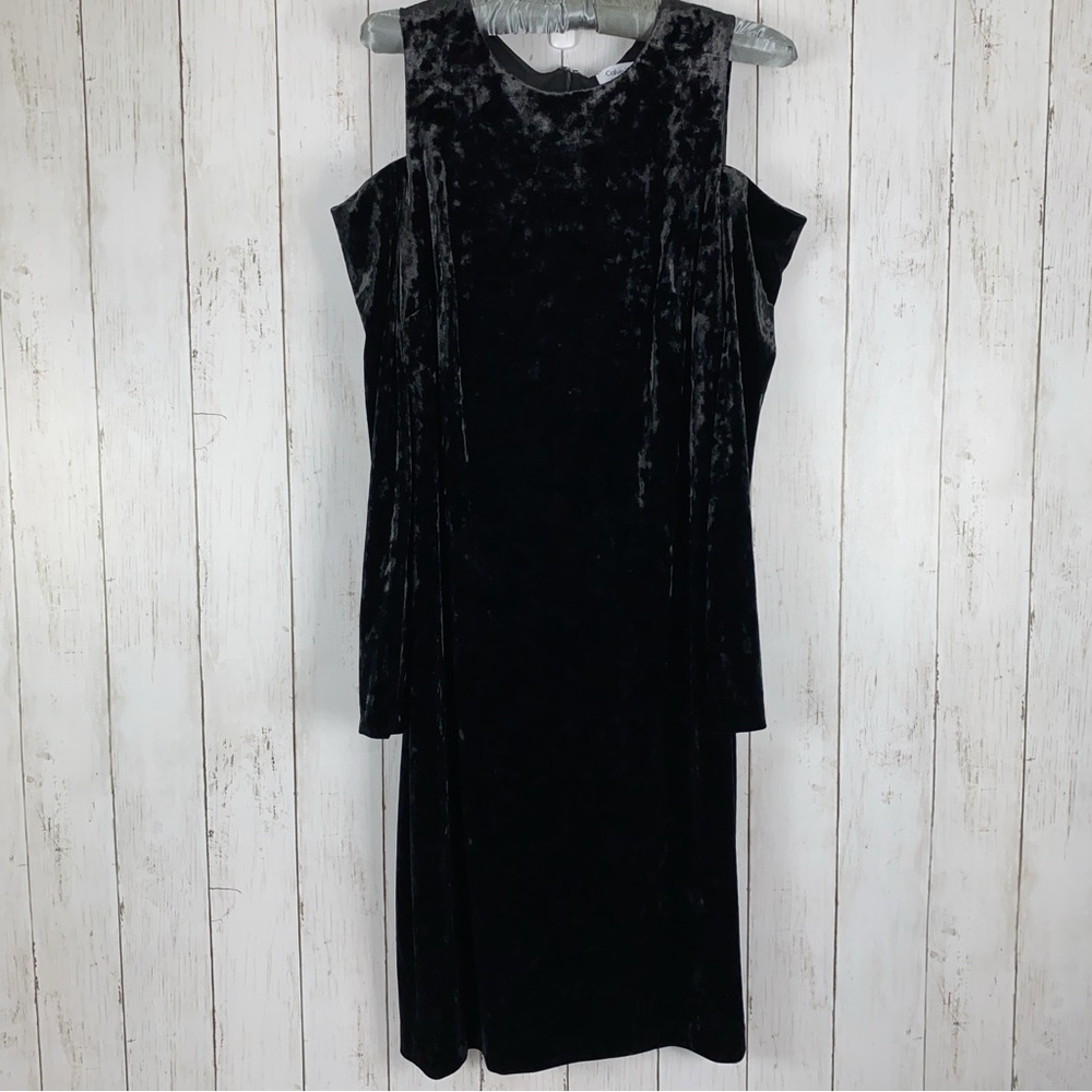 Calvin Klein Women's Dress Size 12 Cold Shoulder Black Velvet Sheath Midi
